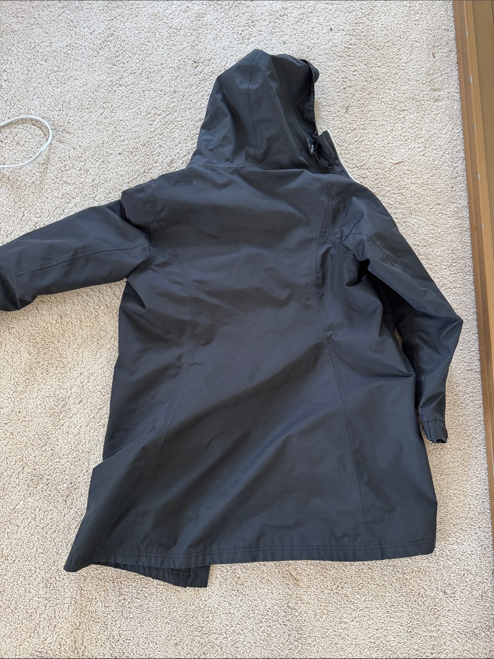Helly Hansen Black Longline Waterproof Hooded Coat - Picture 3 of 3